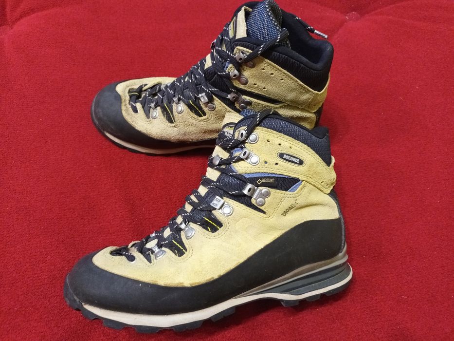 Трекинговые ботинки Meindl gore-tex
