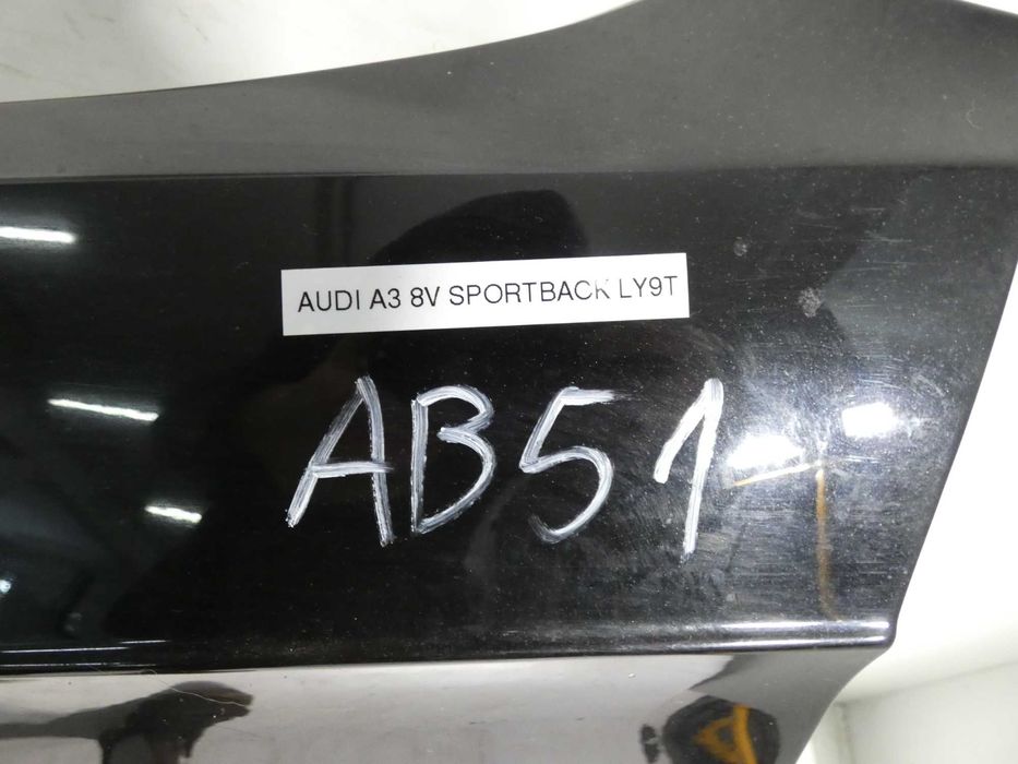Błotnik lewy przód przedni AUDI A3 8V SPORTBACK LY9T AB51 GORLICE