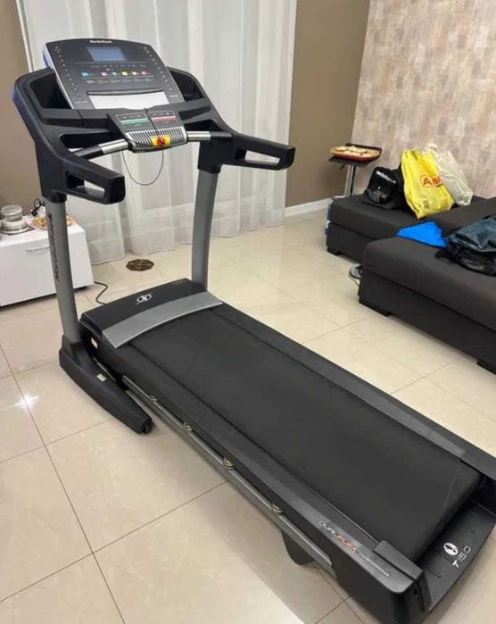 Профессиональная беговая дорожка Nordic Track T15,0 до 160кг