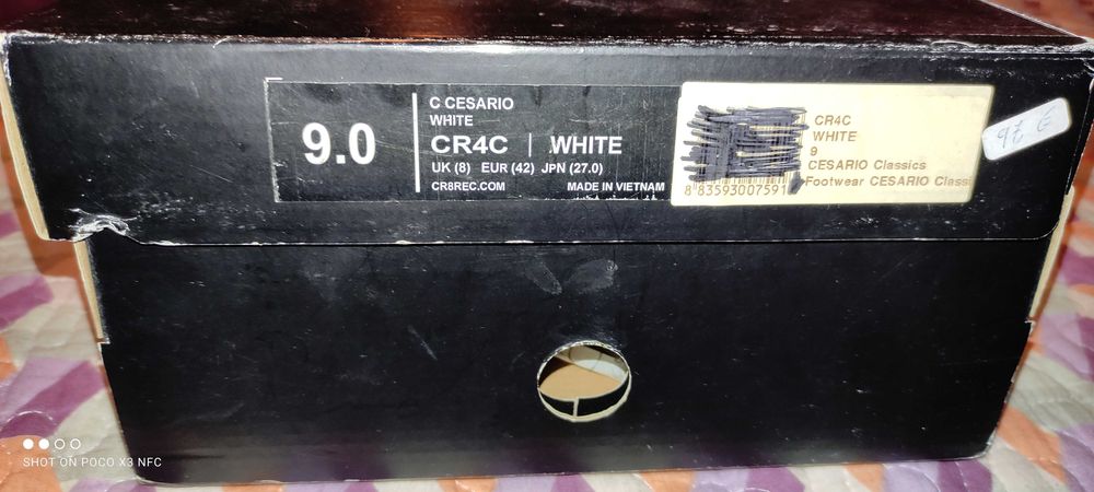 Botas ténis por estrear