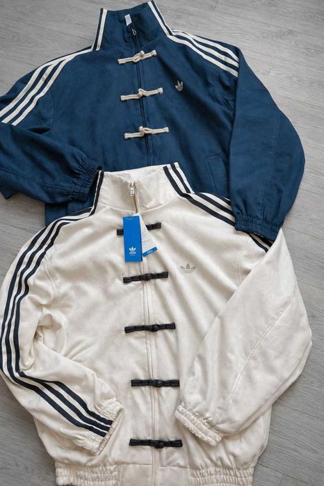 В наявності l Куртка Adidas Chinese New Year Jacket, кофта Adidas