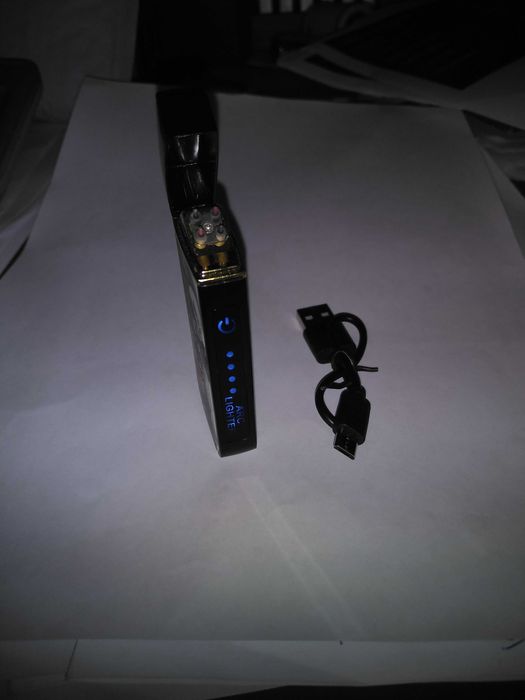 Isqueiro eletrónico