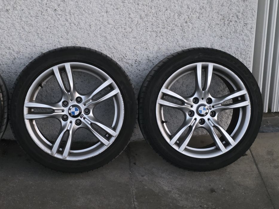 Jantes BMW 18" Pack M com Pneus 225.45.18 + 255.40.18