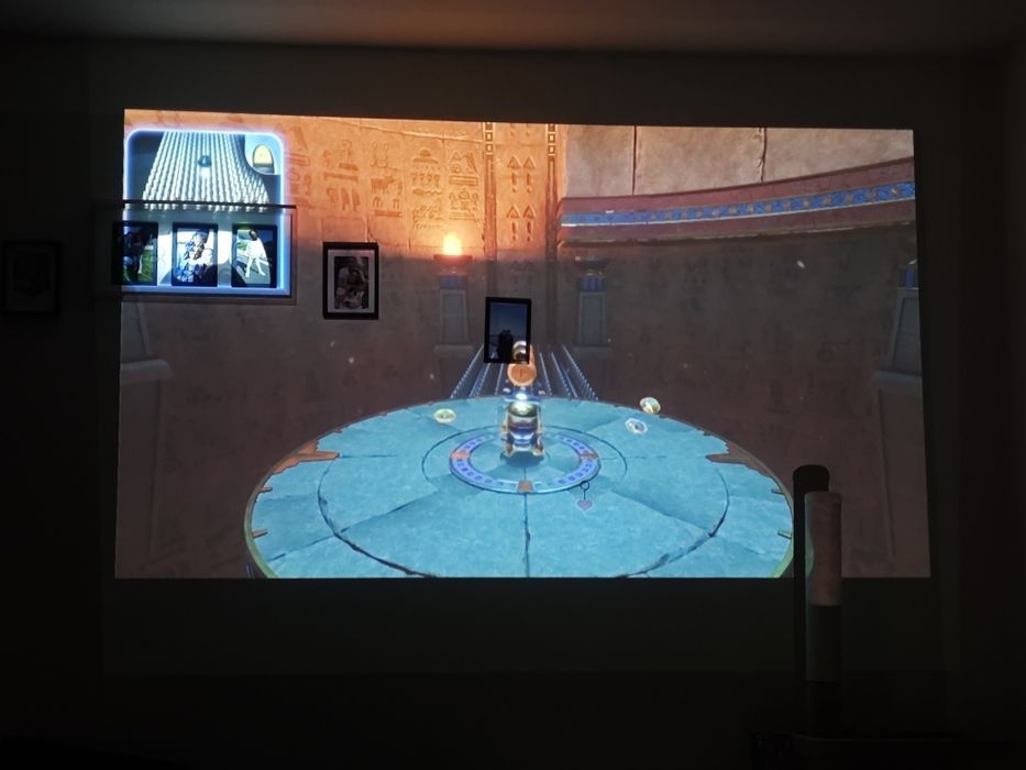 Проектор NEC NP50 .