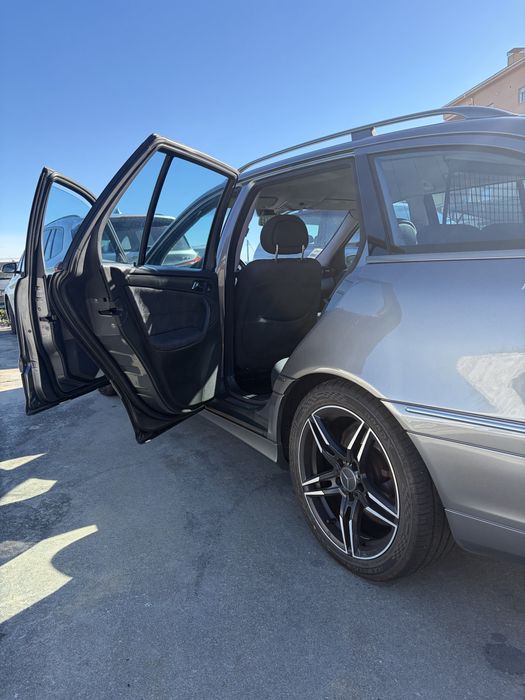 Venda Mercedes Benz cdi 220