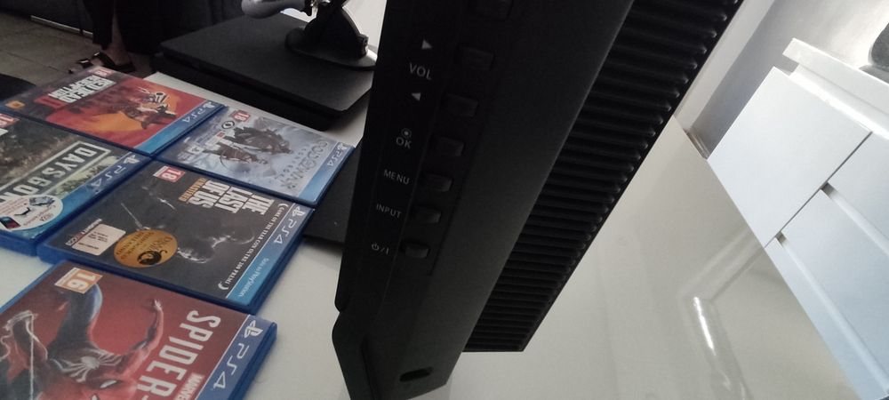 TV 32" + PS4 1TB – KIT COMPLETO E TESTADO! TUDO POR 205€

Leva hoje mesmo o pack completo para começar a jogar e a ver televisão sem pre