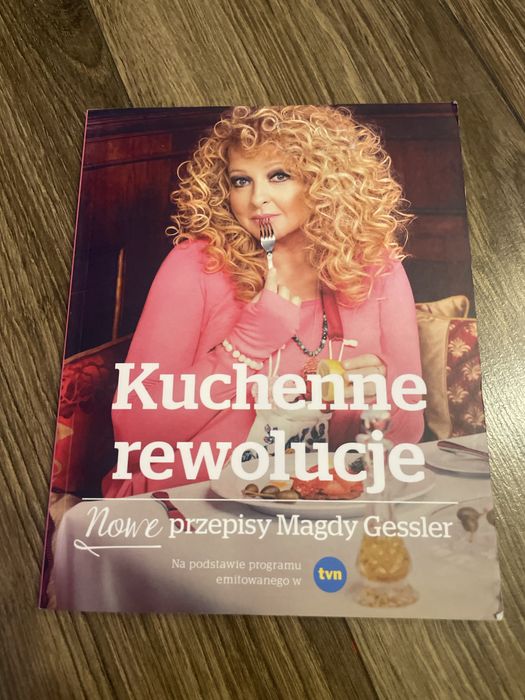 Nowe przepisy Magdy Gessler, stan idealny, delikatnie zagięty róg