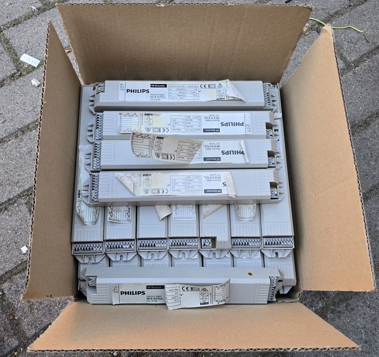 36x Philips HF-E 414 TL5 statecznik zasilacz świetlówek przetwornica układ zasilający świetlówki oprawy oświetleniowe