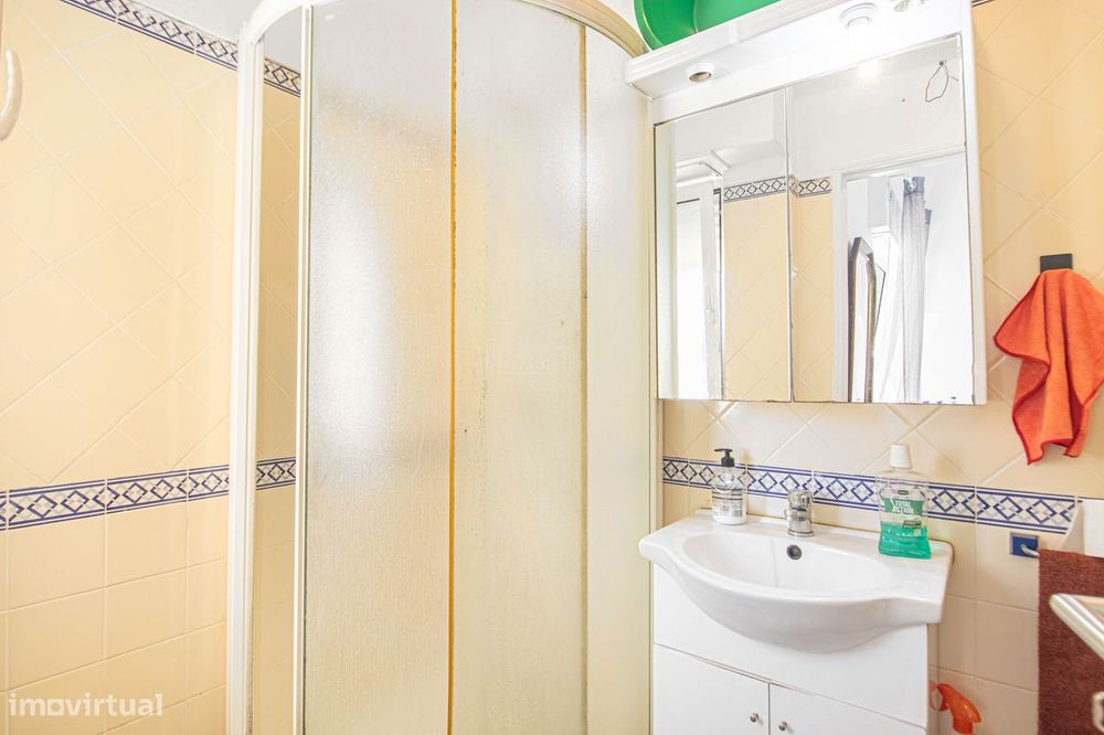 Apartamento T4 - Algés