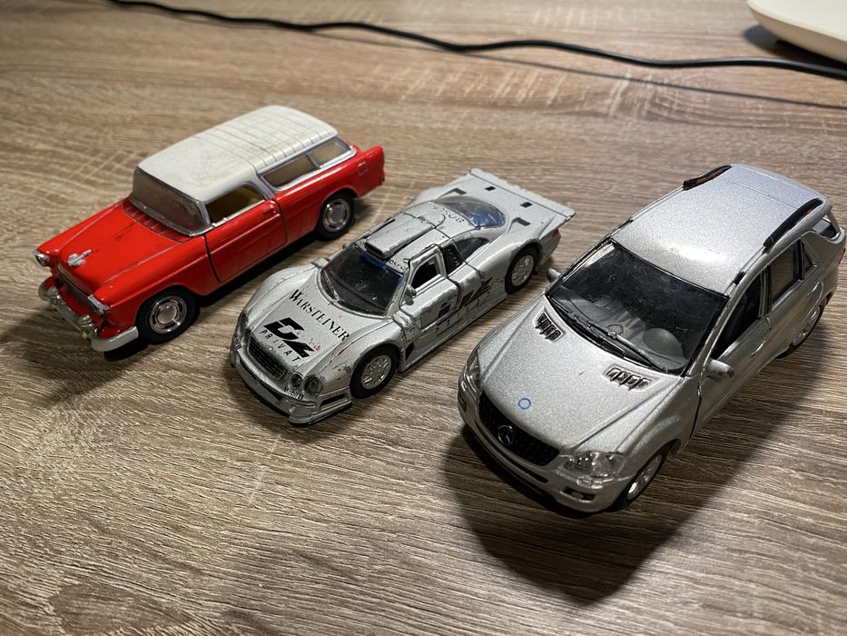 Металічні модельки лотом