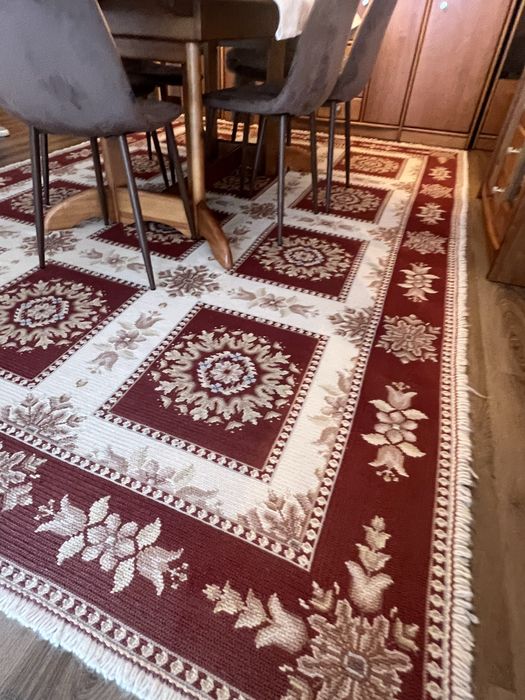 Autêntica Carpete de Arraiolos 3,00m x 2,00m – Peça Única