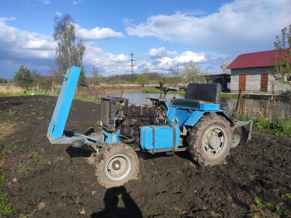 Трактор саморобний