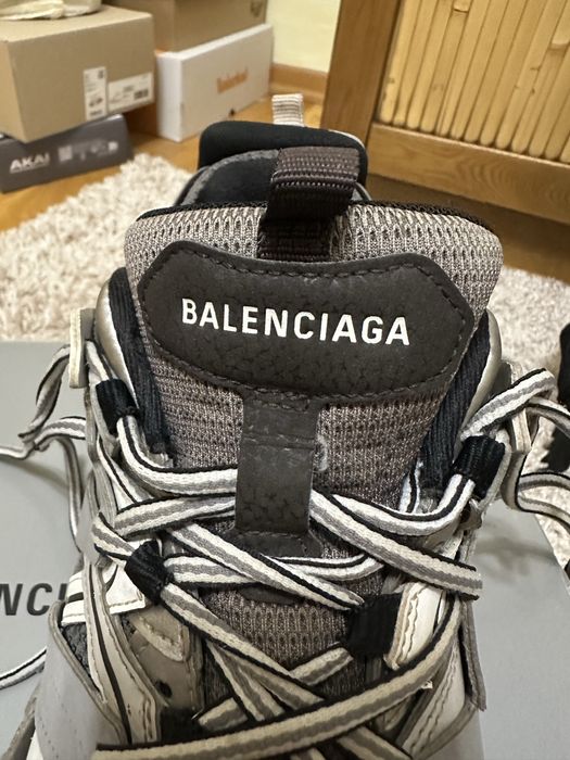balenciaga track 1