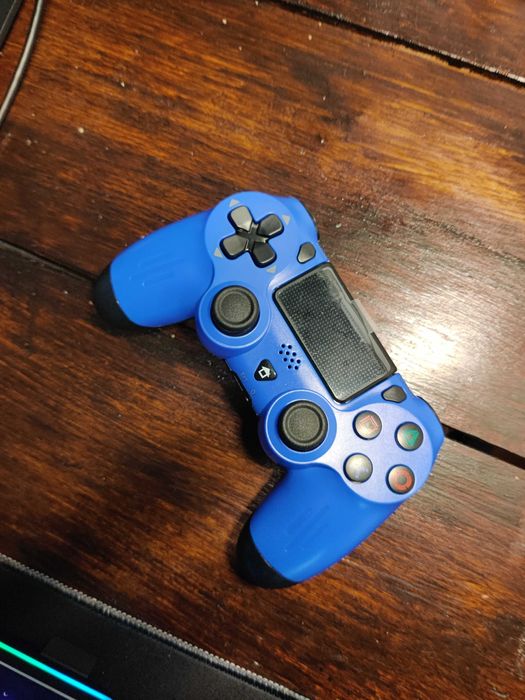 New and Sealed Controllers for PlayStation 4/Android/PC64564111472386124