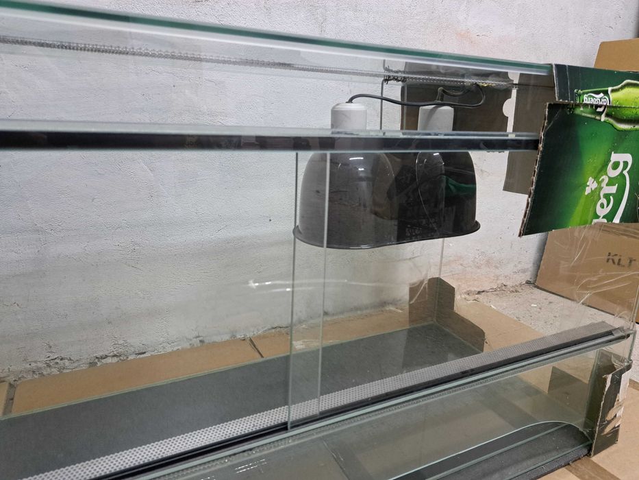 Terrarium szklane z oświetleniem