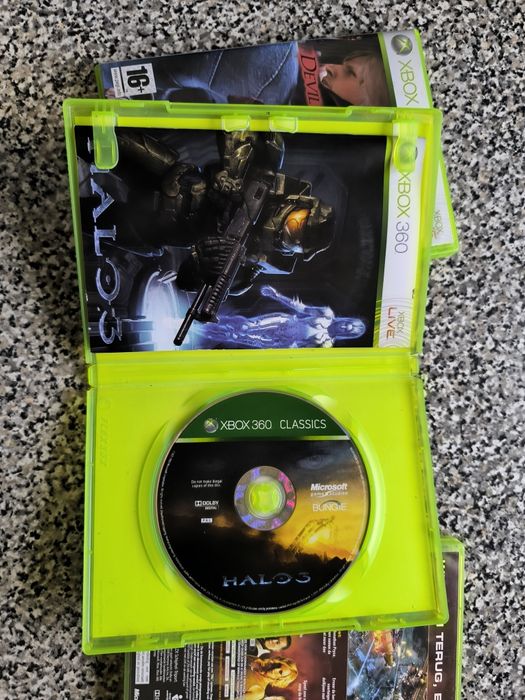Devil may cry 4/Halo 3/Command and conquer red alert 3 Xbox 360