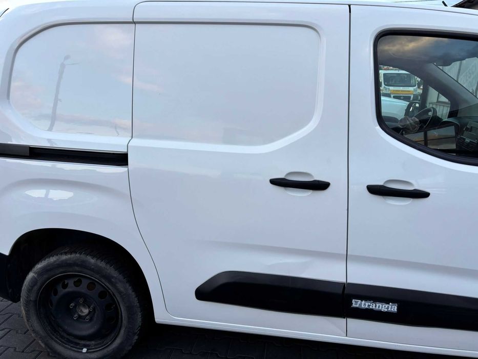 drzwi prawe boczne przesuwne Combo E Berlingo IV Partner Proace EWP