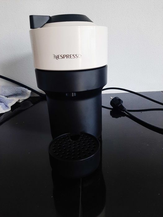 Máquina de café Nespresso vertuo