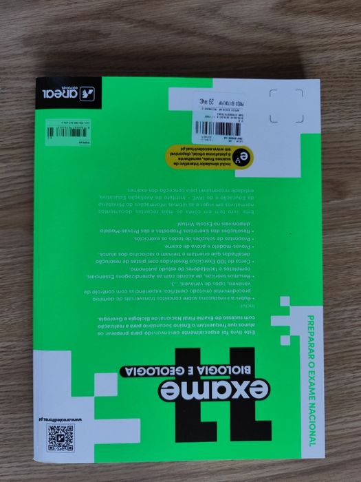 Livro de preparação para o exame nacional de Biologia 11 ano
