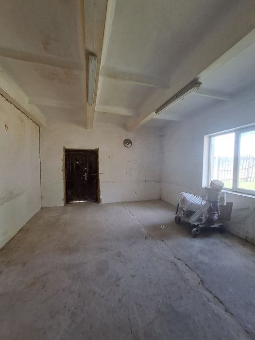Продаж комерційного приміщення, с. Грабовець, 450 м²