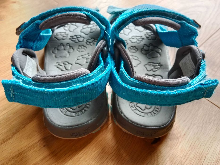 Niebieskie sandały na rzepy Jack Wolfskin rozm. 32