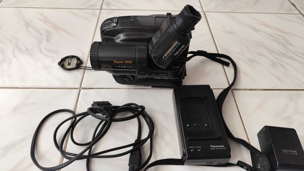 Câmara de filmar Panasonic