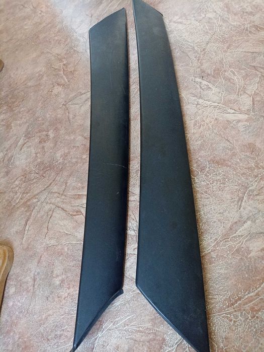 Накладки стоек кузова наружные передние на Шкода фабия