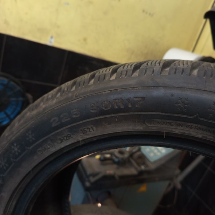225/50r17 Dunlop WinterSport5