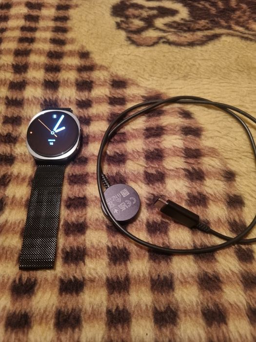 Samsung watch 8 + Extras - Aceito ps4 + jogos + acerto monetário  !!