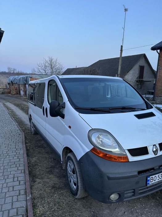 Renault traffic 2