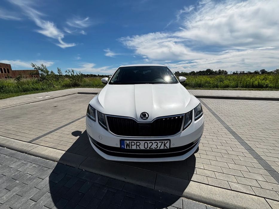 Skoda Octavia OSkoda Octavia 2.0 TDI DSG ACC LED