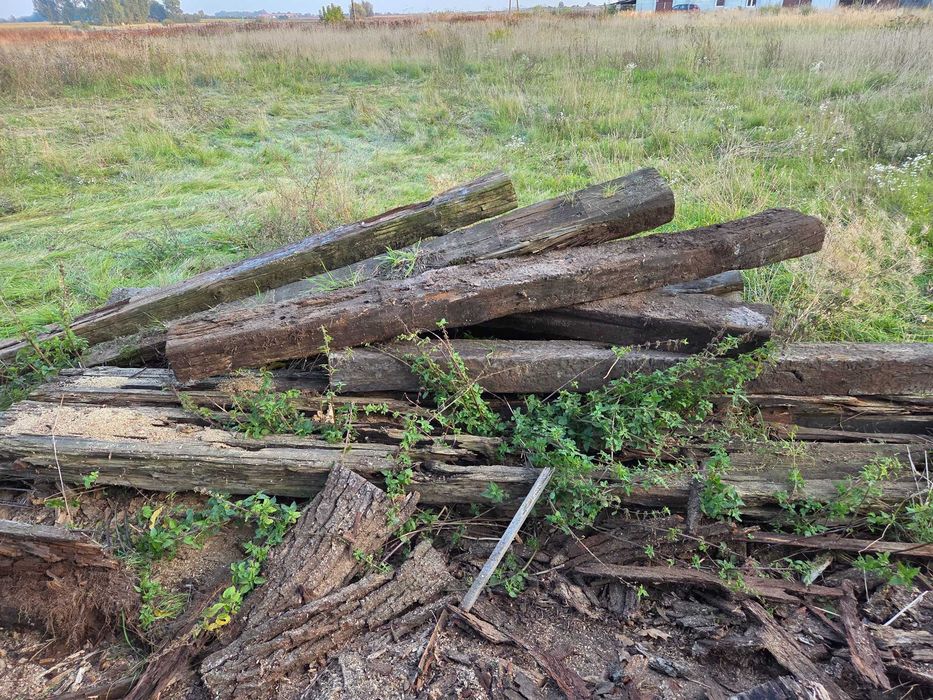 Podkłady drewniane – oddam za darmo (ok. 10-15 szt.)