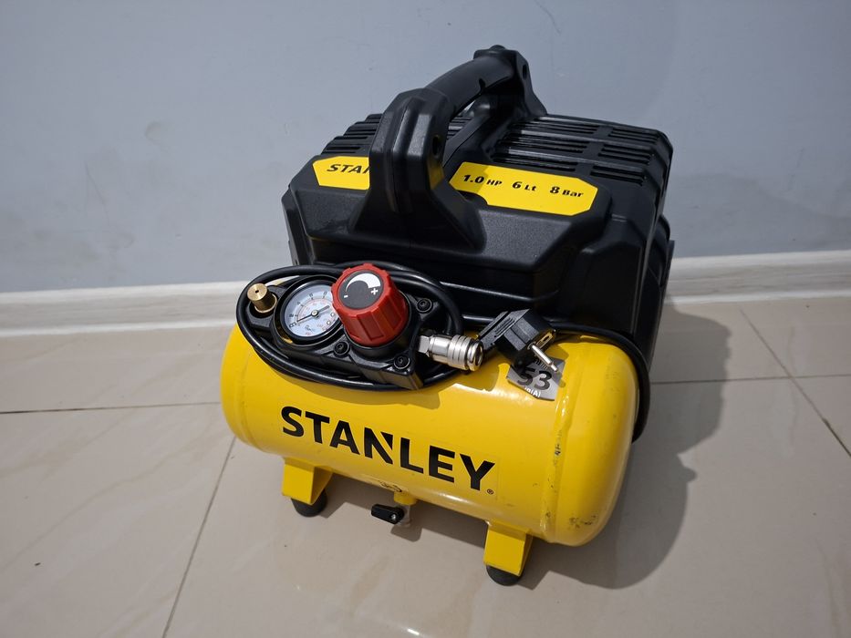 Stanley Безмасляний компресор 6L Stanley B2BE104STN703