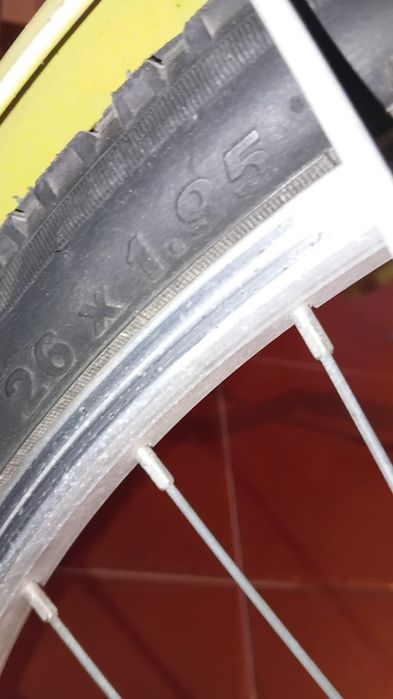 Bicicleta usada, quase nova