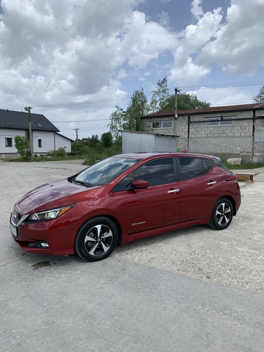 Nissan Leaf.