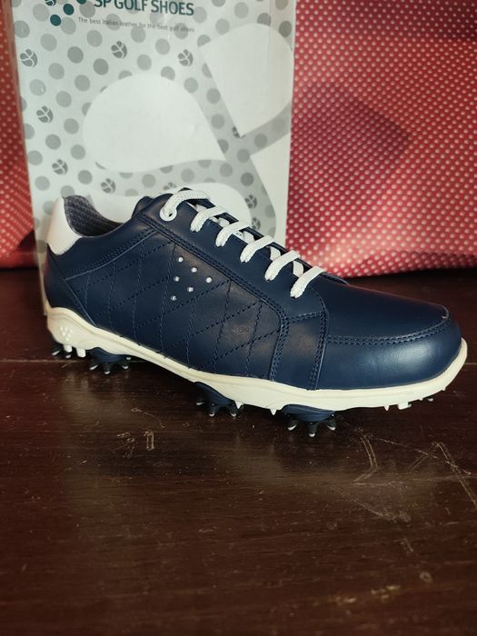 Sapatilhas de golfe em pele