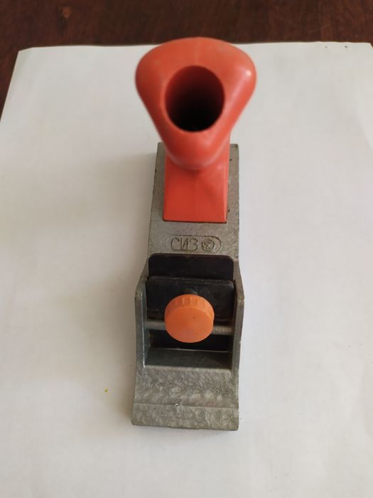 Рубанок металевий новий