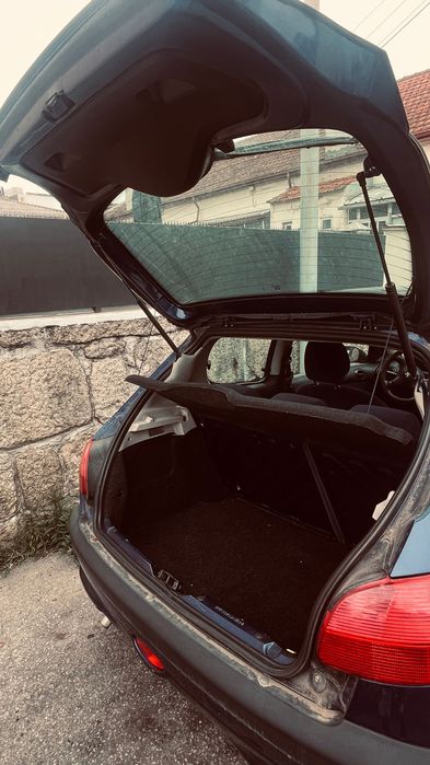 Peugeot 206 1.1 60cv – Gasolina | Ano 2001