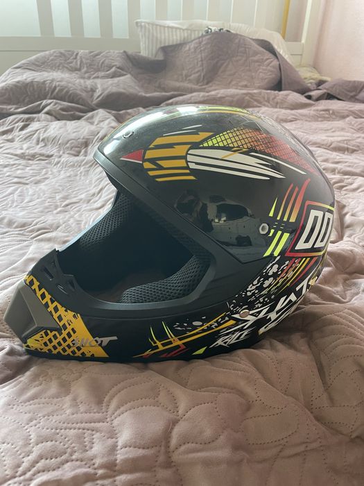 Kask full- face na hulajnoge / skuter / rower