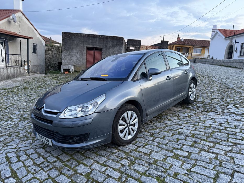 Carro Citroen C4