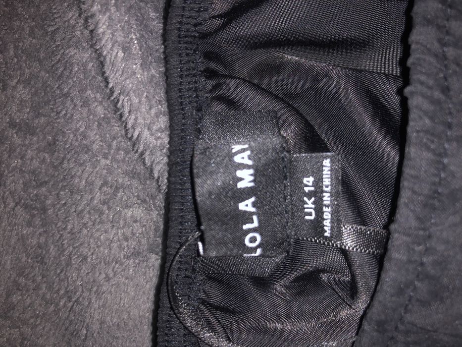 Sukienka na ramiączkach czarna lola may