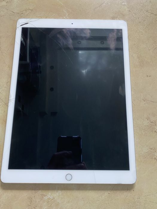 Планшет Apple iPad Pro 12.9’ A1584