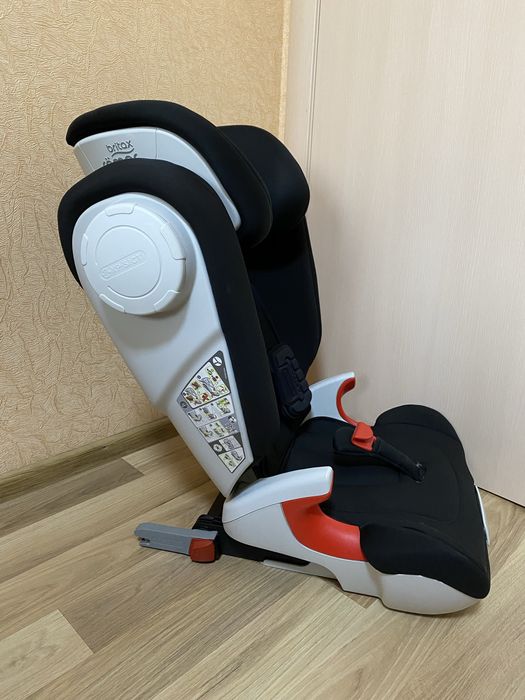 Автокресло BRITAX ROMER KIDFIX II XP SICT с 3 до 12 лет