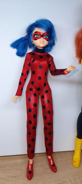 Оригинал куклы Бэтгерл Mattel DC Super Hero и  Miraculous Леди Баг