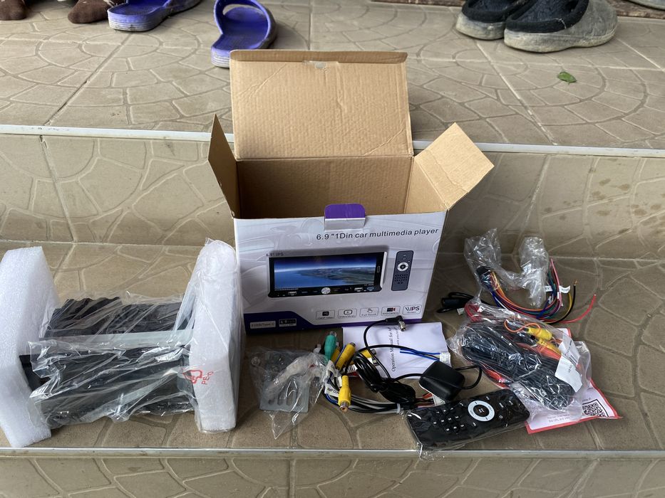 Автомагнітола сенсорний екран