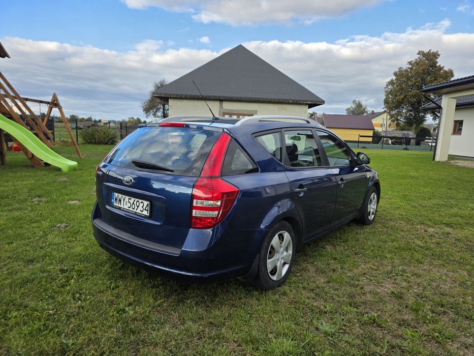 Kia Ceed 1.4 benzyna + LPG  2009 Oszczędna