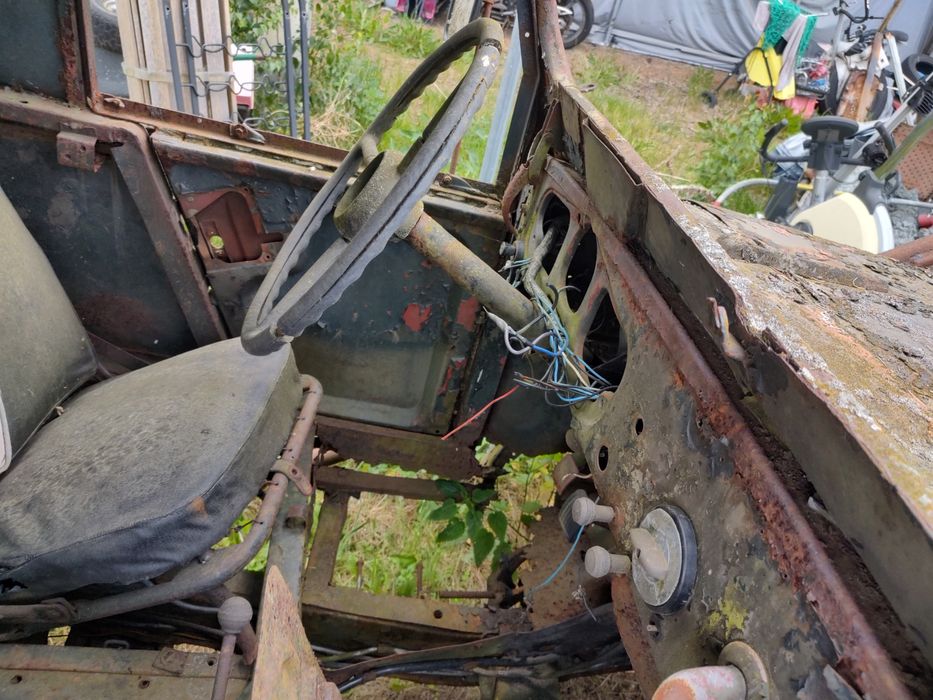 Gaz 69 milicja .