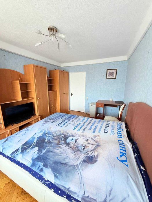 Продам 3-кімнатну квартиру.Оболонь.Київ.Набережна.БЕЗ комісії.