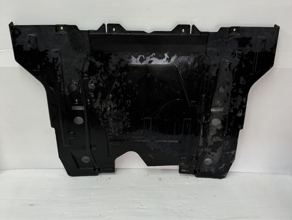 Opel Astra j plyta pod silnik