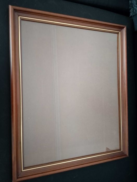 Moldura em wenge